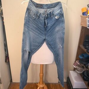 J. Crew broken in boyfriend Fit Blue Jeans 29